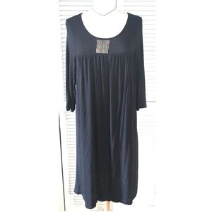 Vintage Motto black quarter sleeve Midi Dress with gold accents